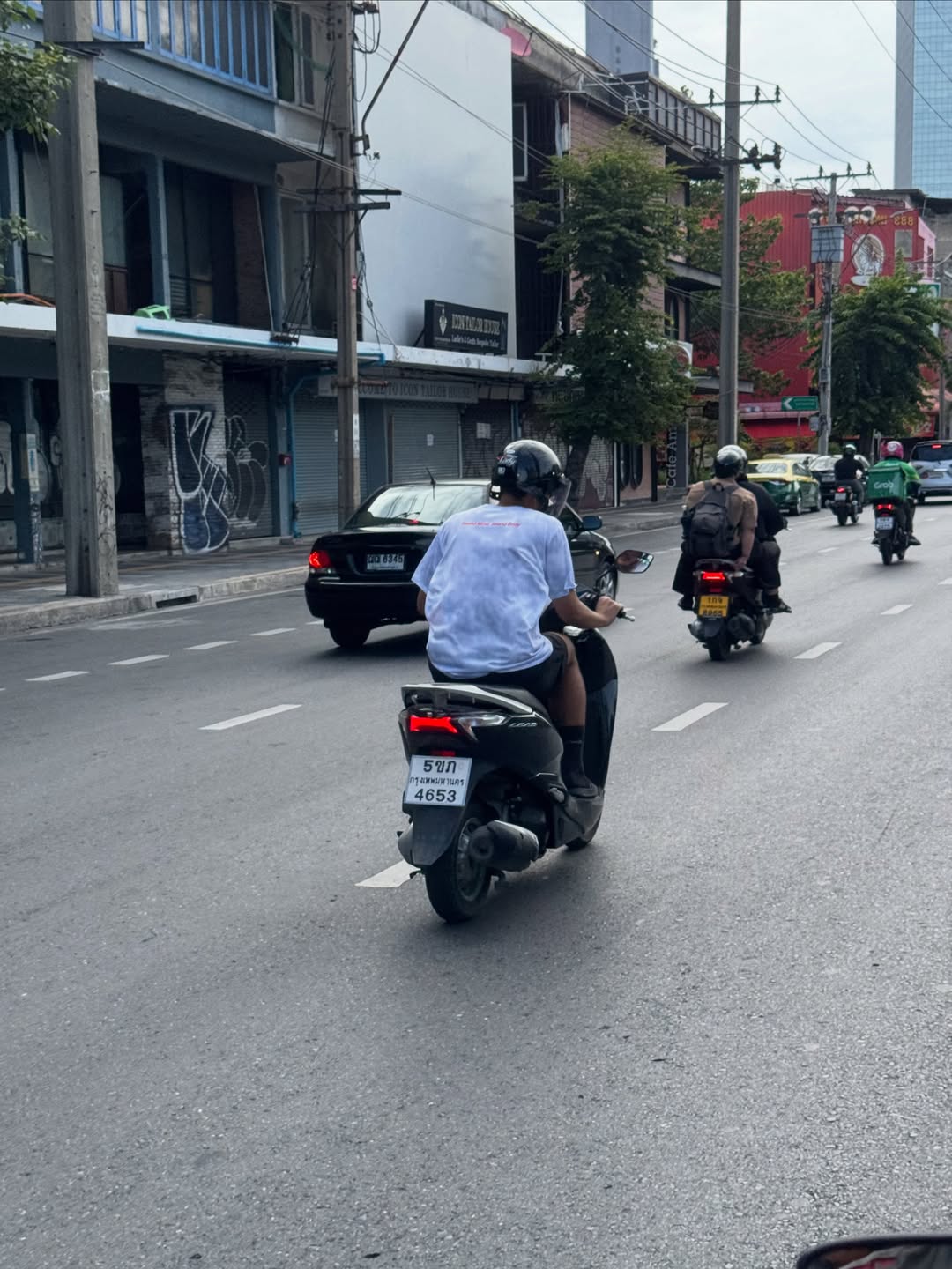 หลิน - มชณต สุวรรณมาศ