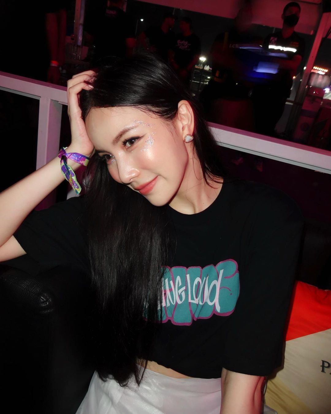มุก - วรนิษฐ์ ถาวรวงศ์