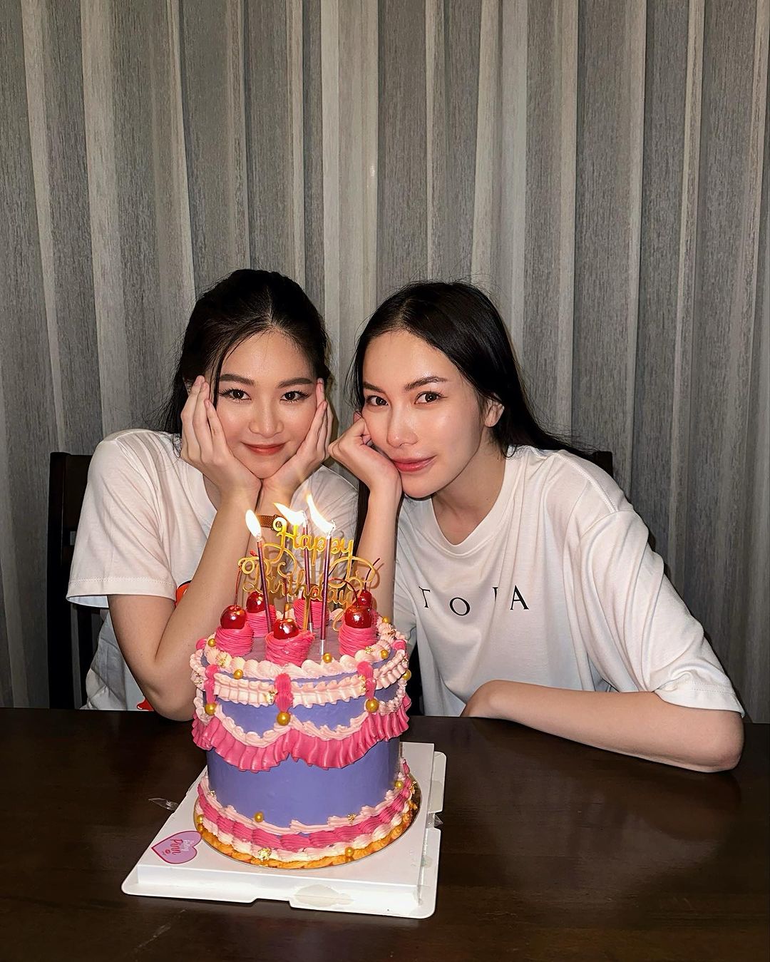 มุก - วรนิษฐ์ ถาวรวงศ์