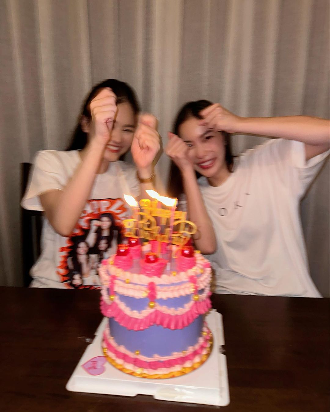 มุก - วรนิษฐ์ ถาวรวงศ์