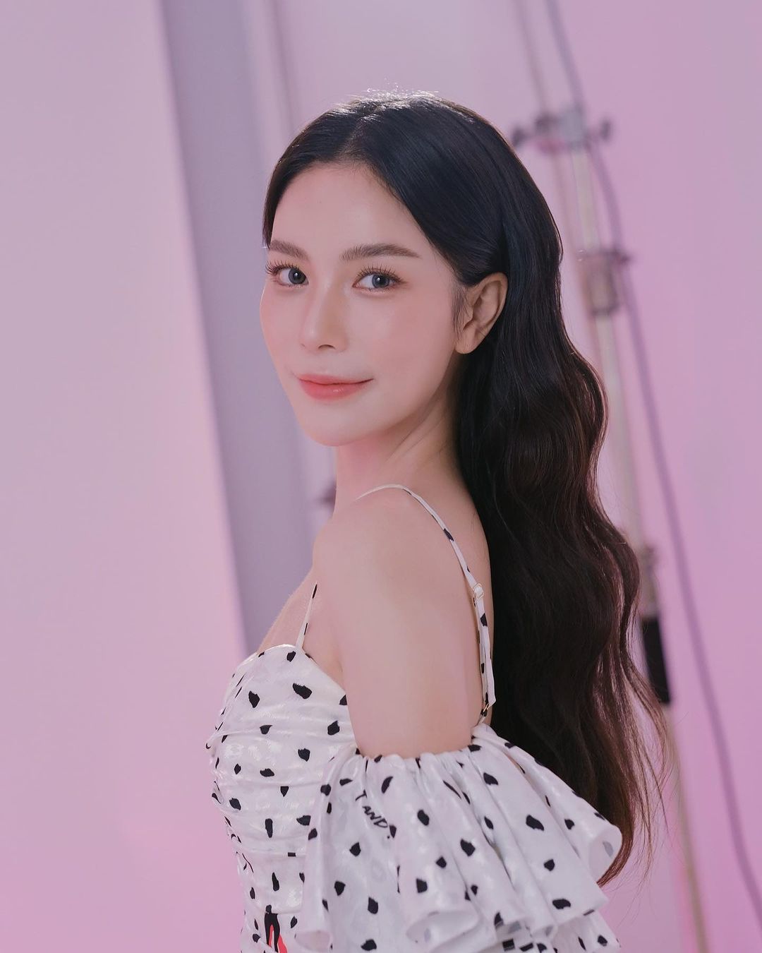 มุก - วรนิษฐ์ ถาวรวงศ์