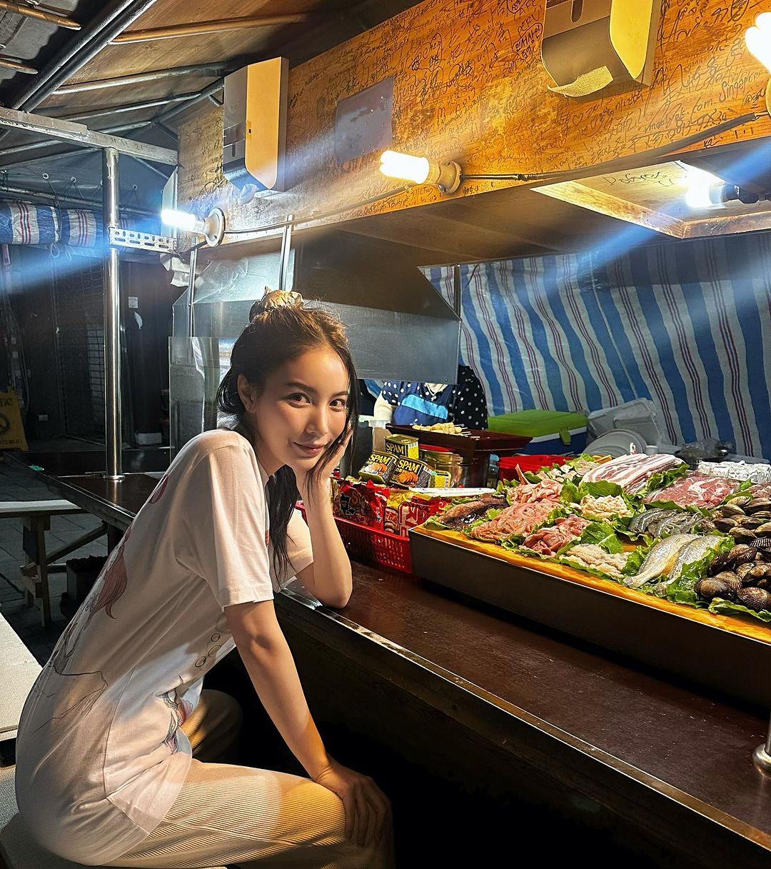 มุก - วรนิษฐ์ ถาวรวงศ์