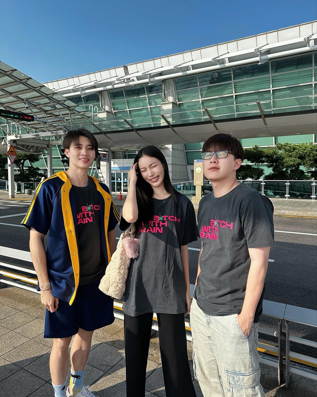 มุก - วรนิษฐ์ ถาวรวงศ์