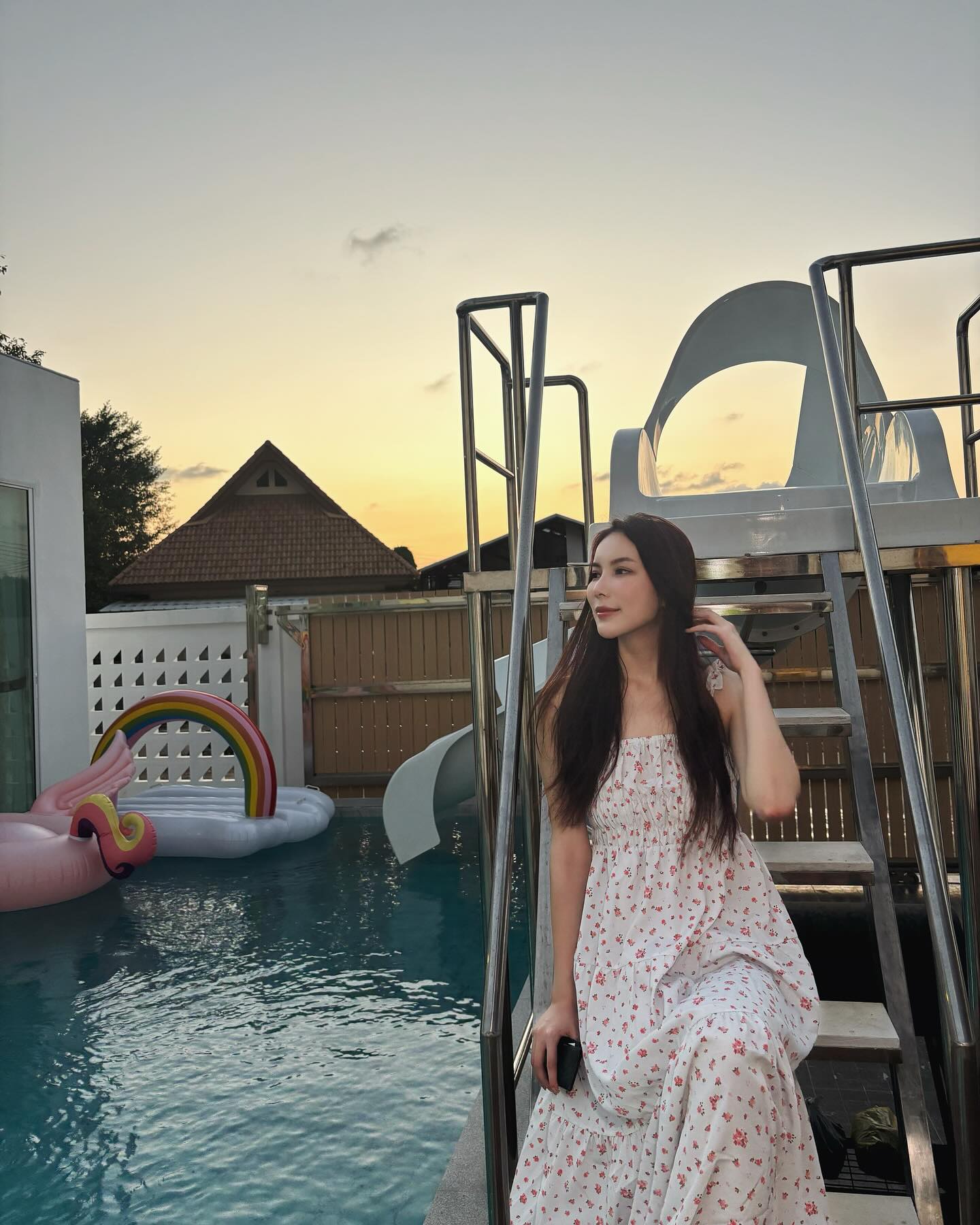 มุก - วรนิษฐ์ ถาวรวงศ์