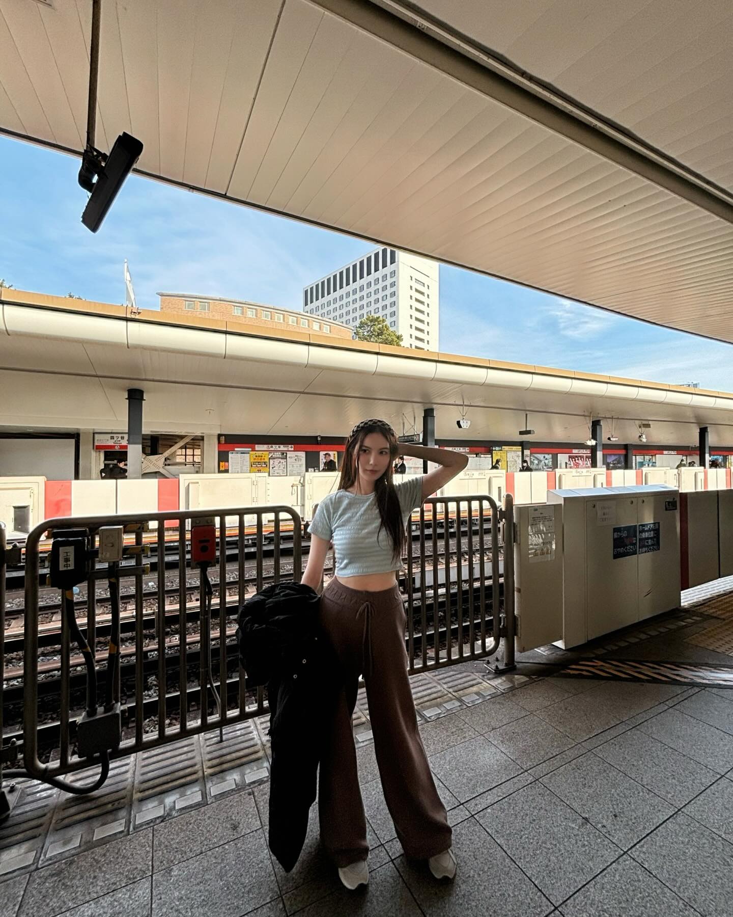 มุก - วรนิษฐ์ ถาวรวงศ์