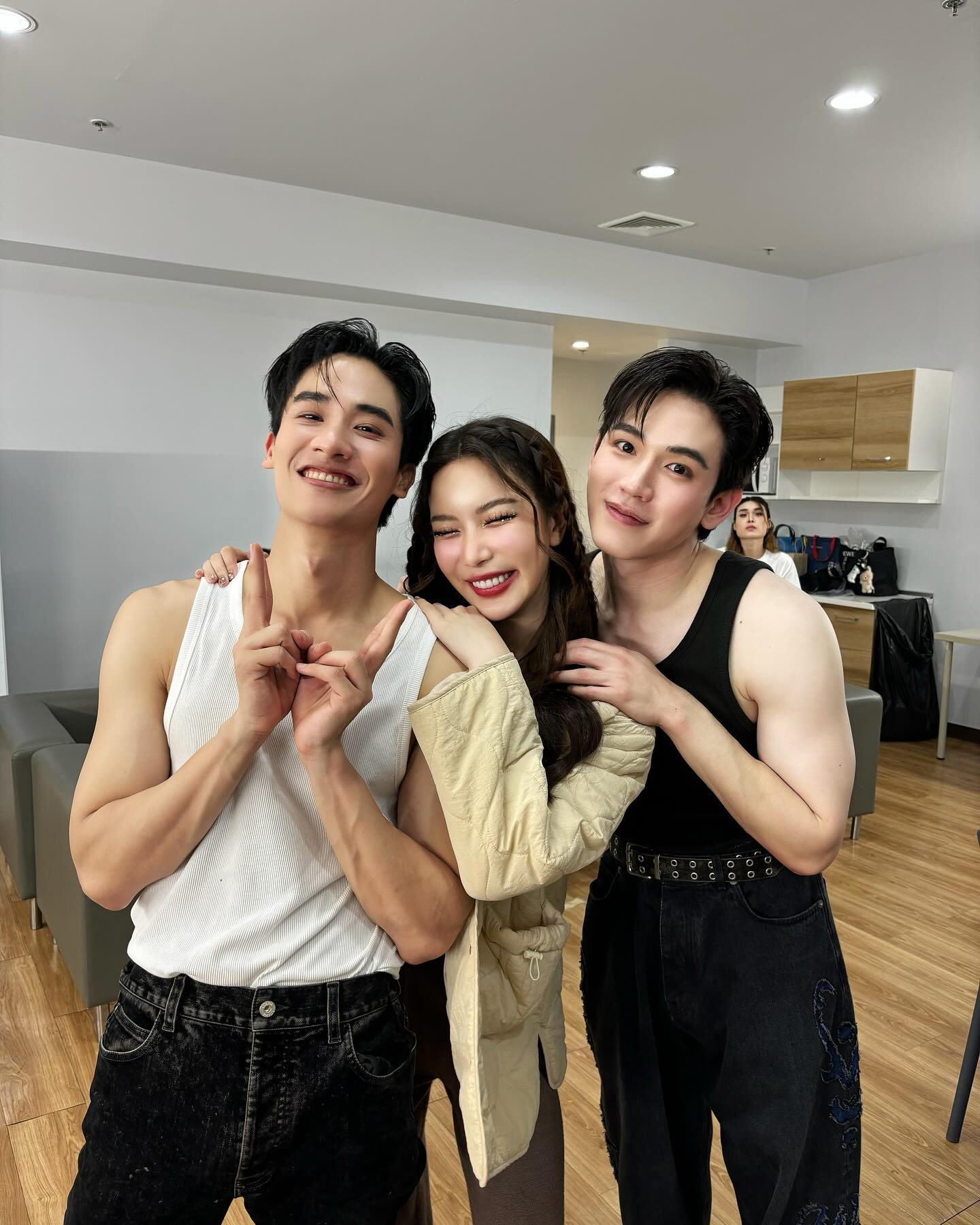 มุก - วรนิษฐ์ ถาวรวงศ์