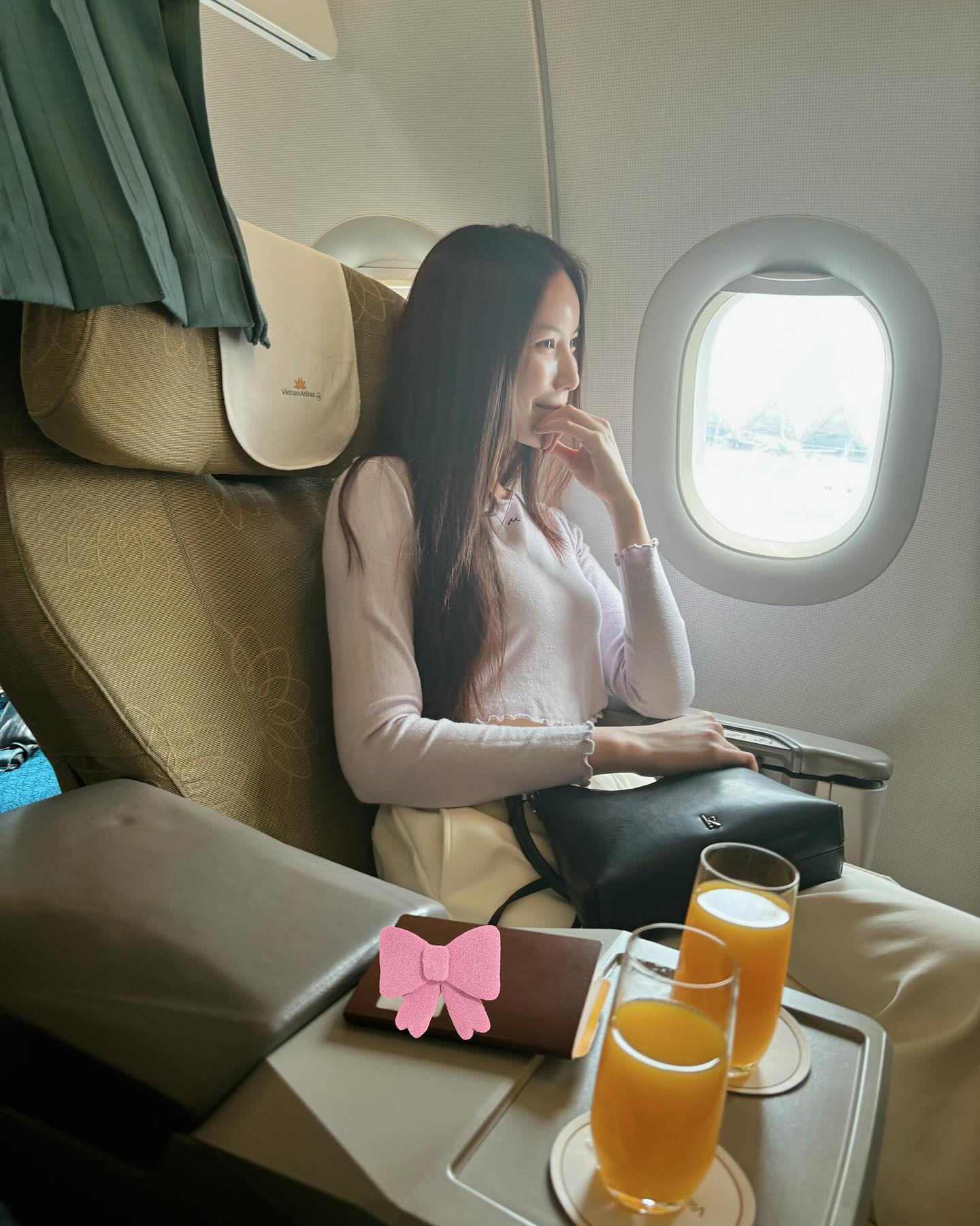 มุก - วรนิษฐ์ ถาวรวงศ์