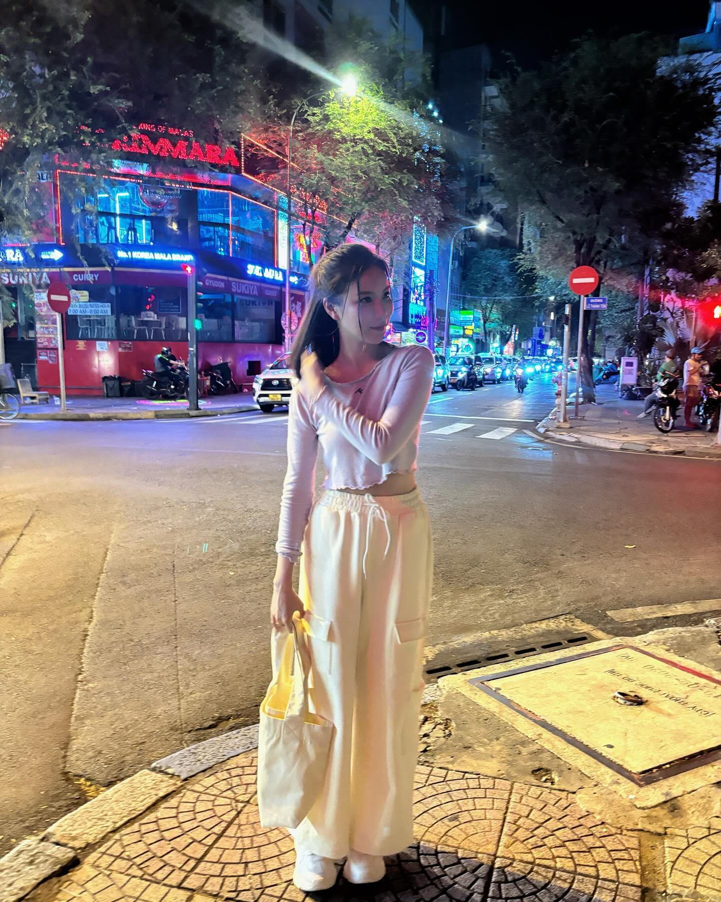 มุก - วรนิษฐ์ ถาวรวงศ์