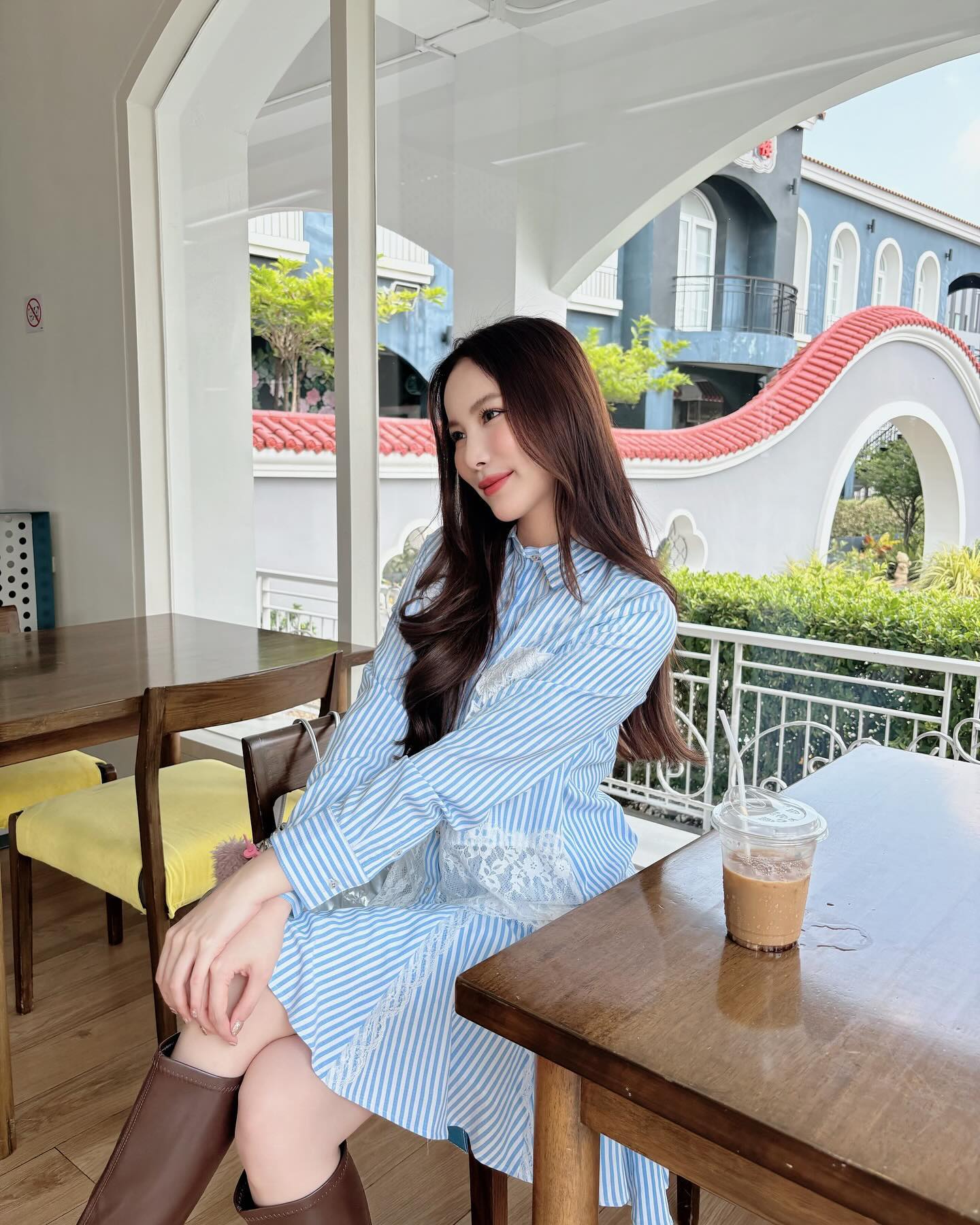 มุก - วรนิษฐ์ ถาวรวงศ์