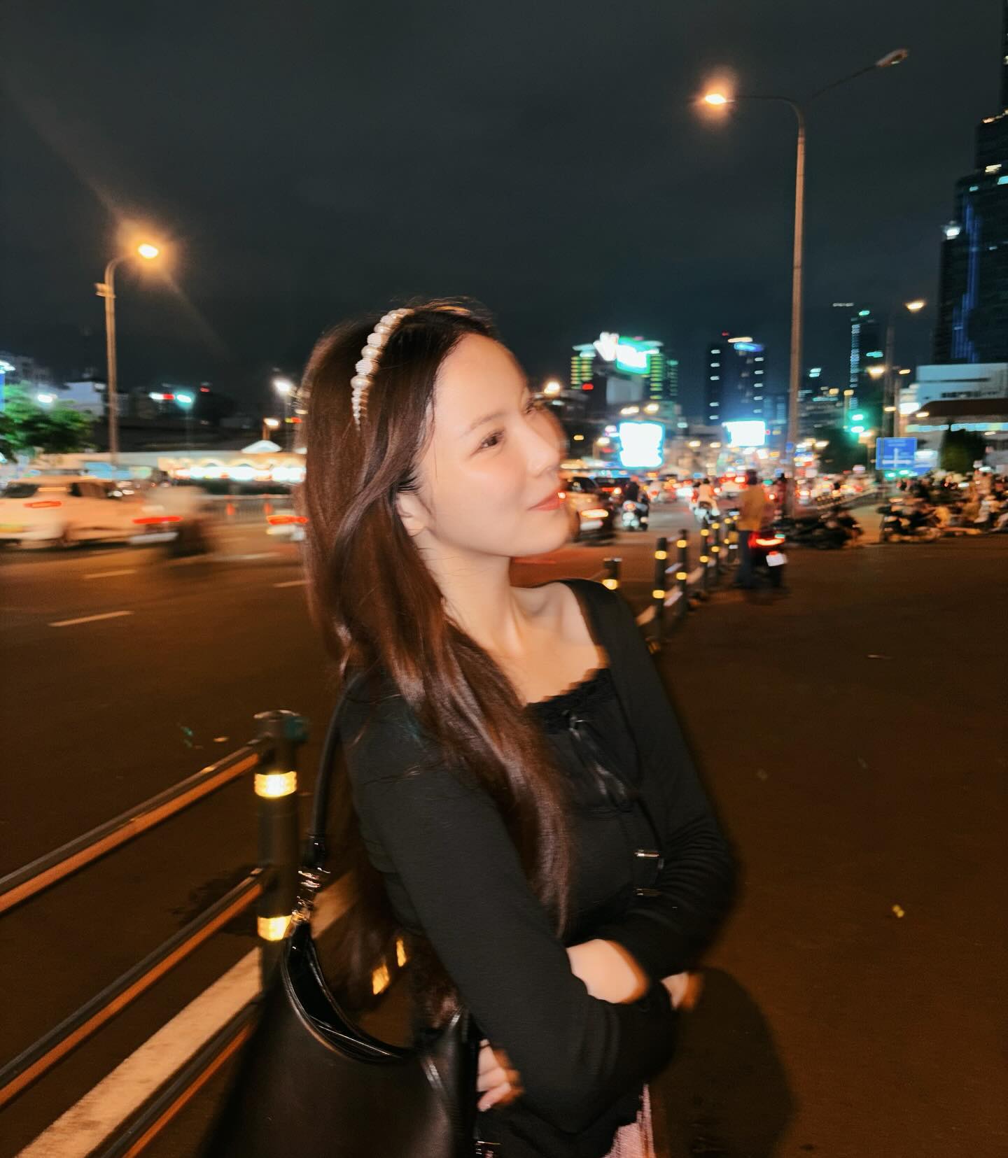 มุก - วรนิษฐ์ ถาวรวงศ์