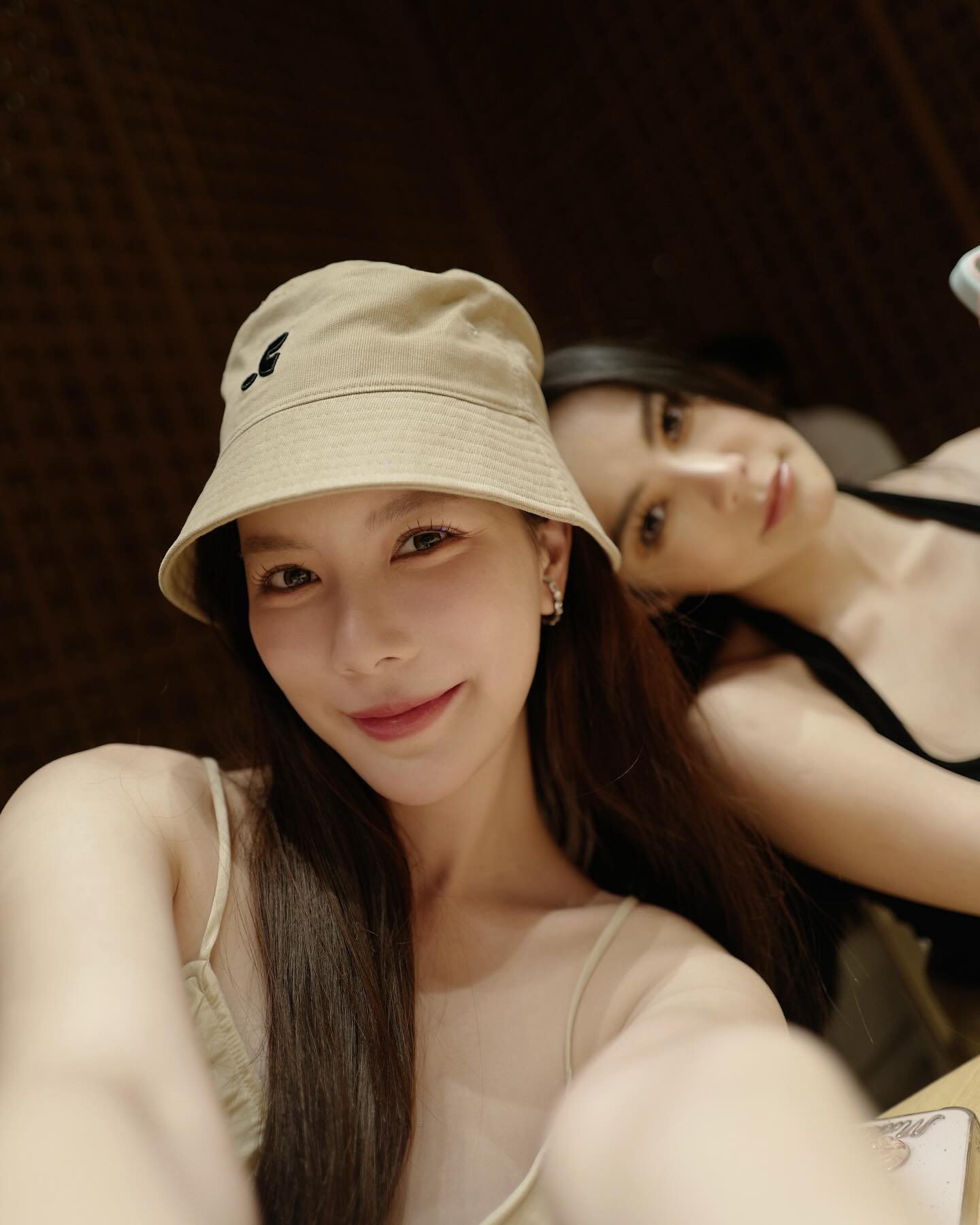 มุก - วรนิษฐ์ ถาวรวงศ์