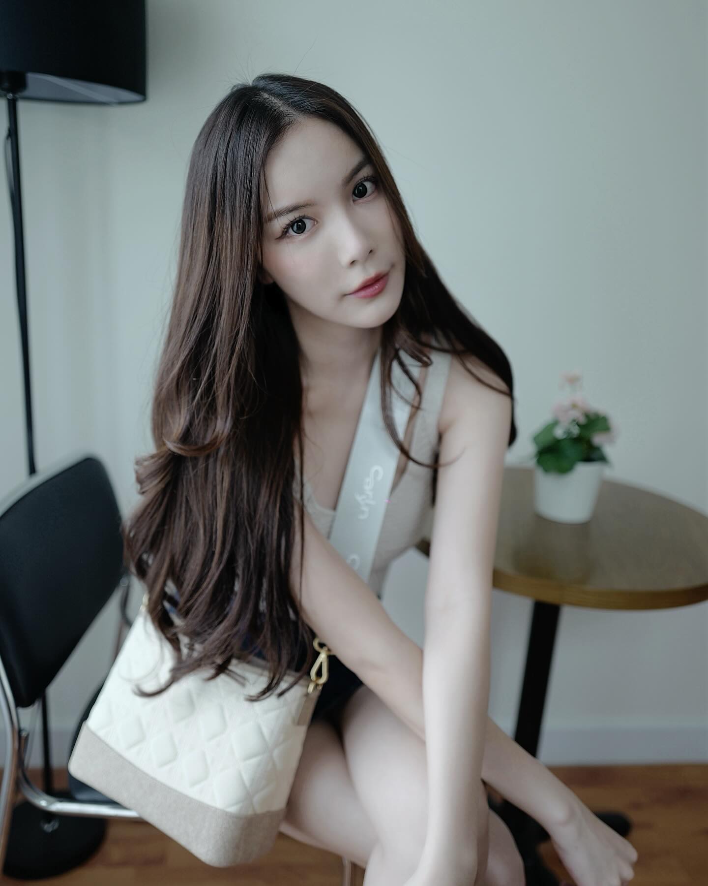มุก - วรนิษฐ์ ถาวรวงศ์