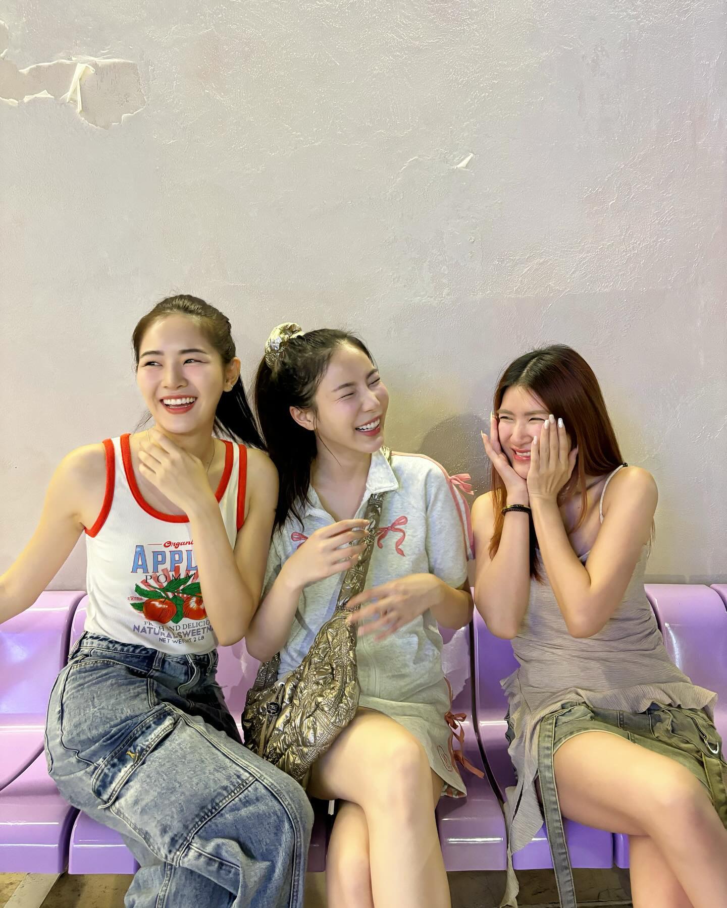 มุก - วรนิษฐ์ ถาวรวงศ์