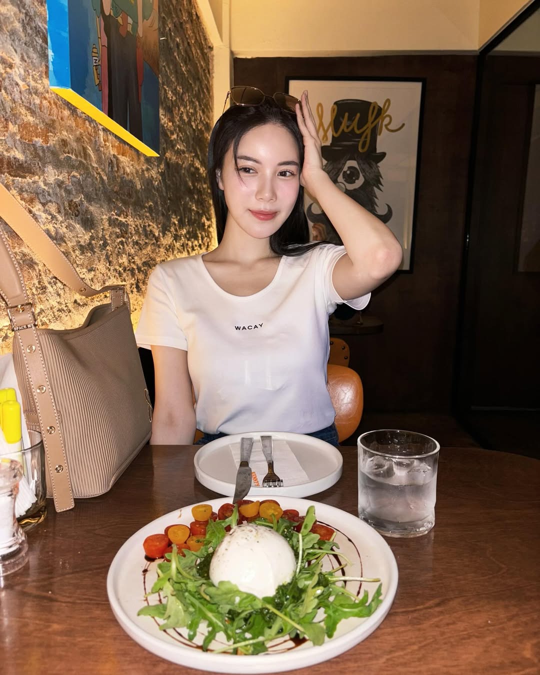 มุก - วรนิษฐ์ ถาวรวงศ์