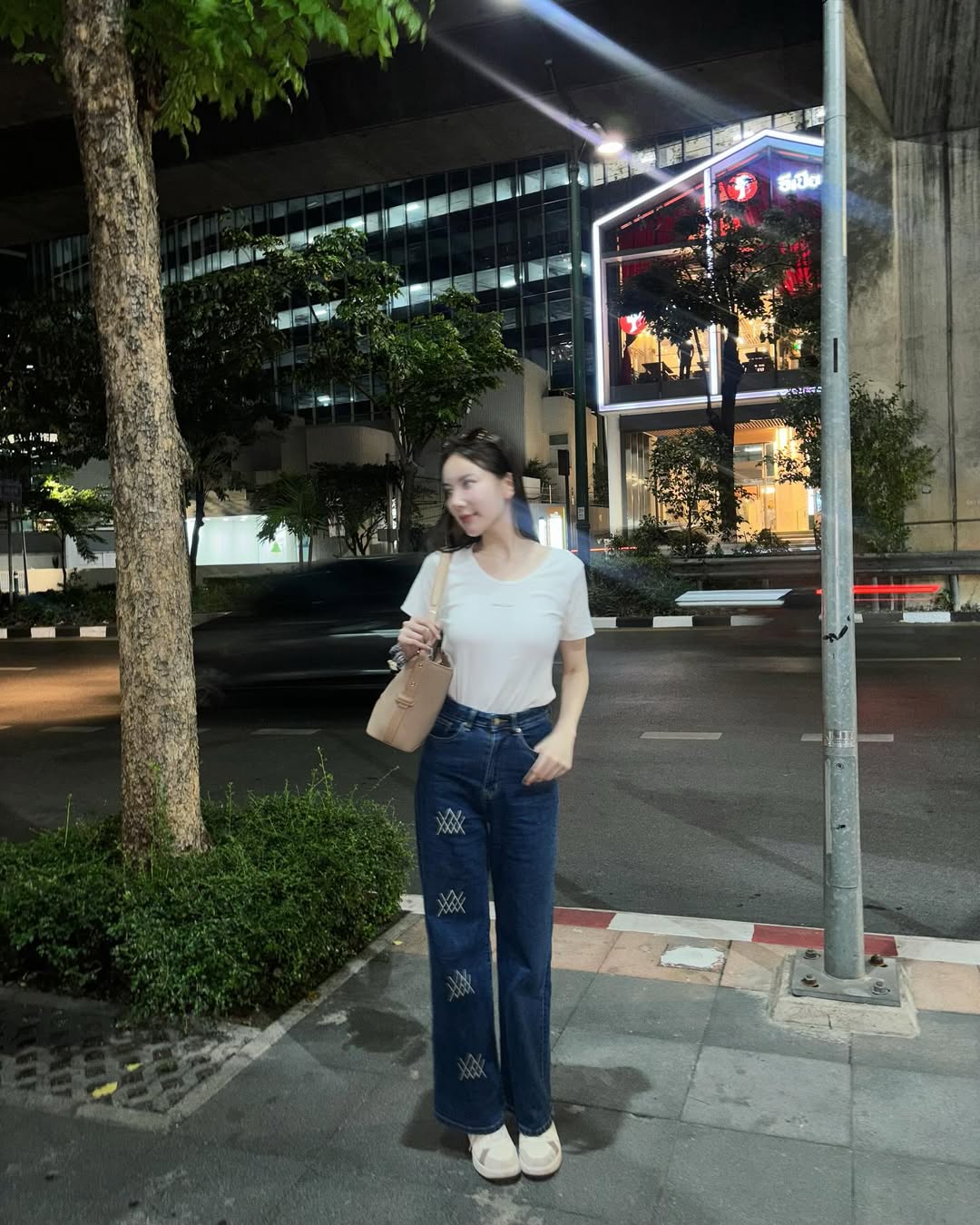 มุก - วรนิษฐ์ ถาวรวงศ์