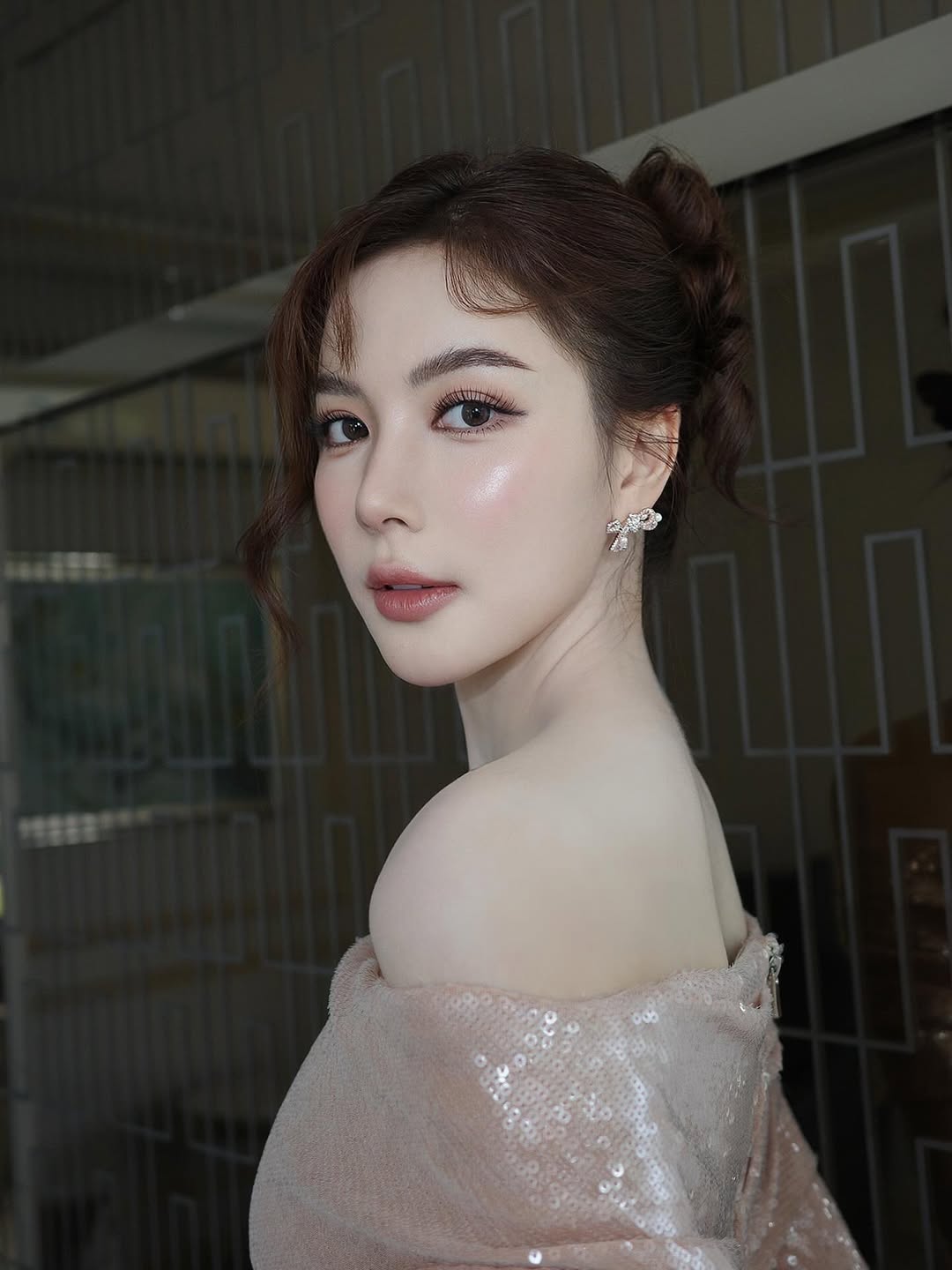 มุก - วรนิษฐ์ ถาวรวงศ์