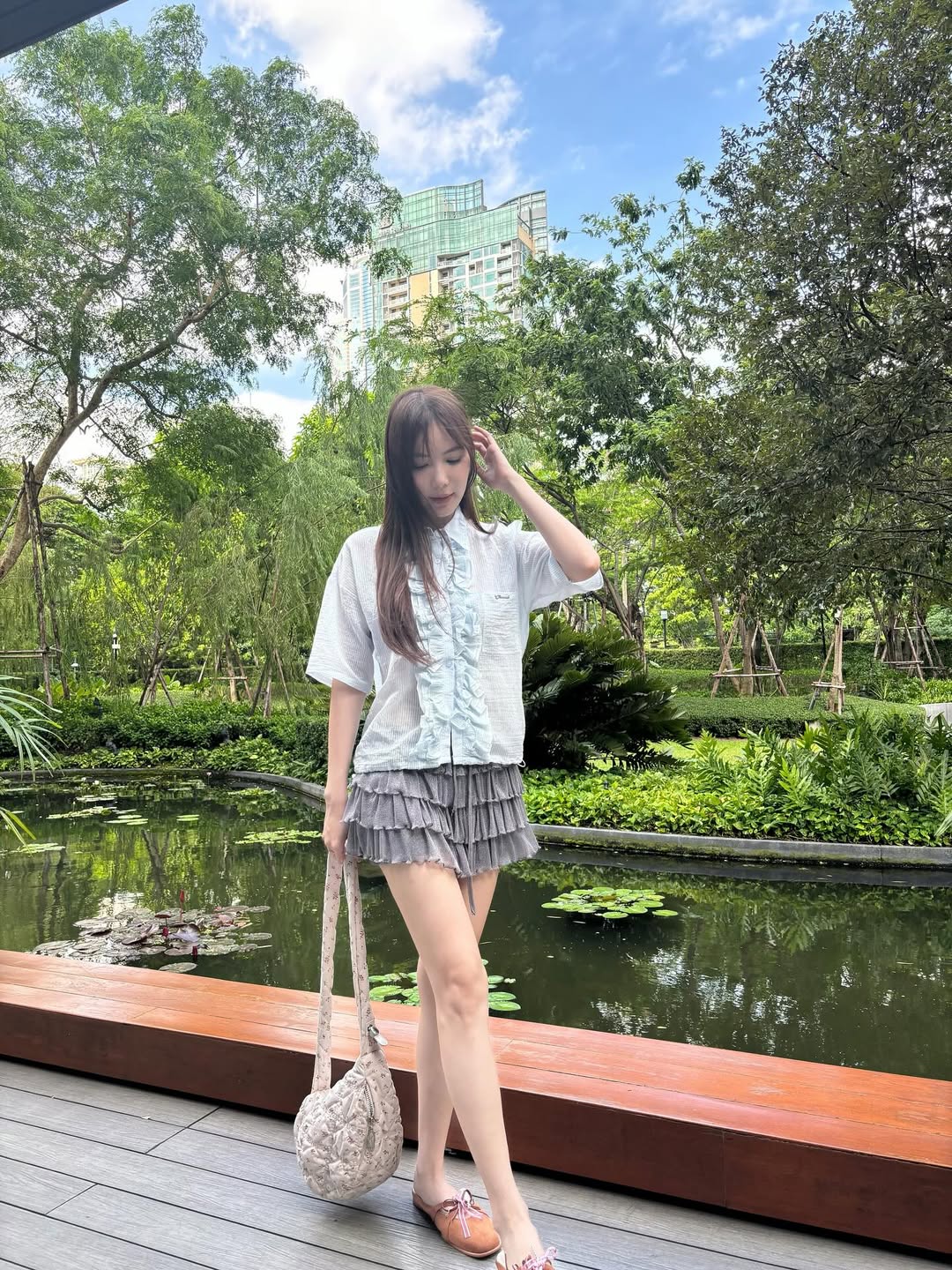 มุก - วรนิษฐ์ ถาวรวงศ์