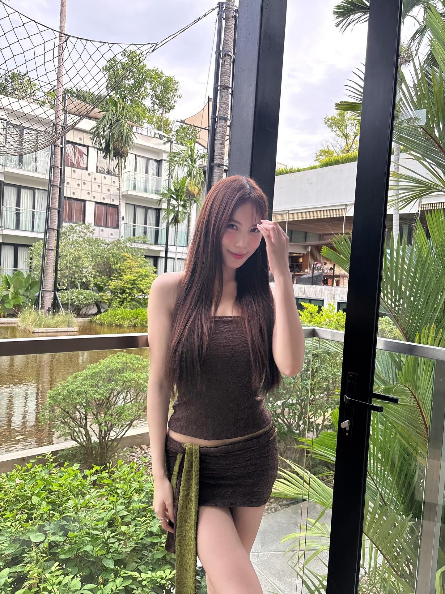 มุก - วรนิษฐ์ ถาวรวงศ์