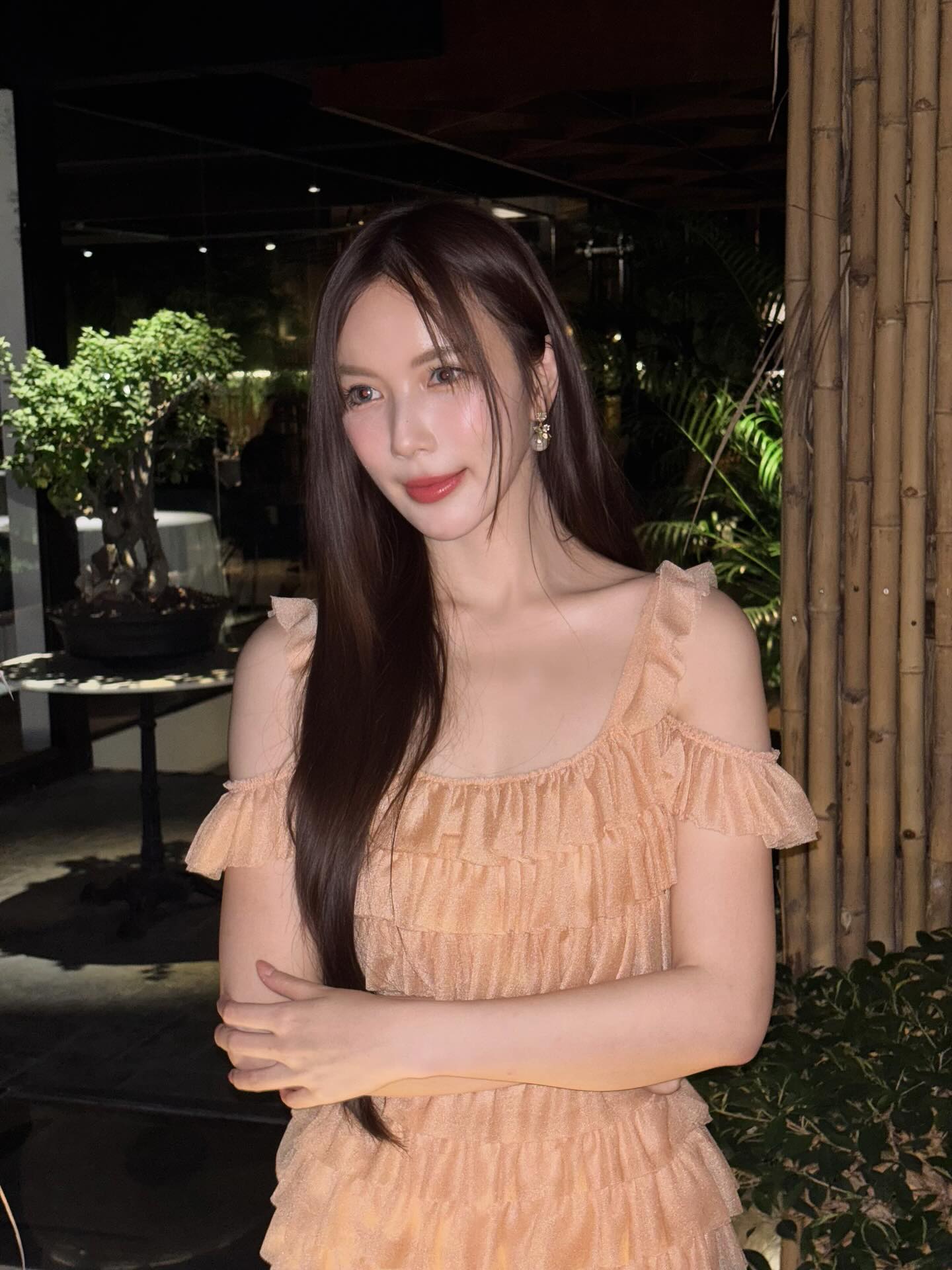มุก - วรนิษฐ์ ถาวรวงศ์
