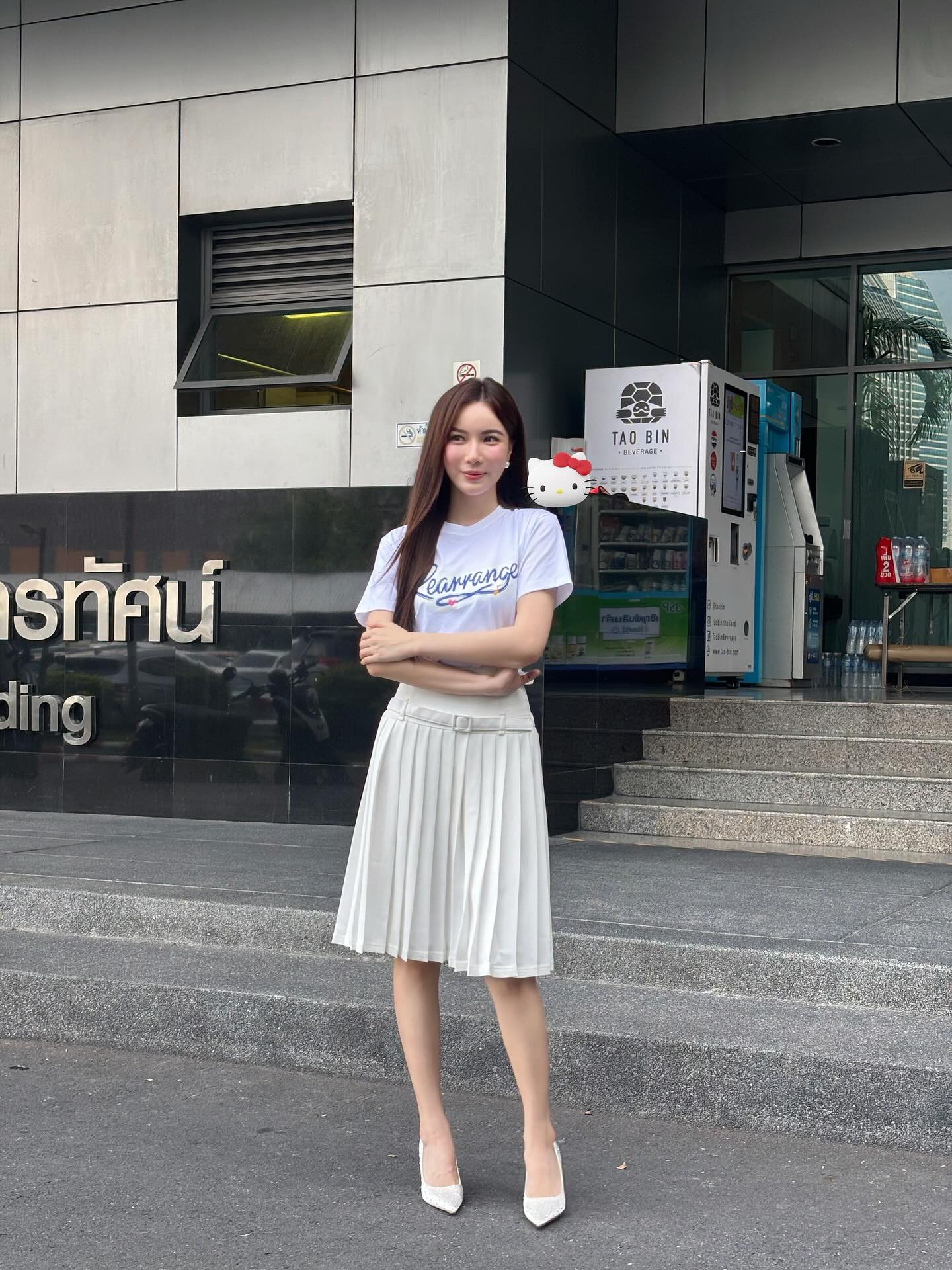มุก - วรนิษฐ์ ถาวรวงศ์