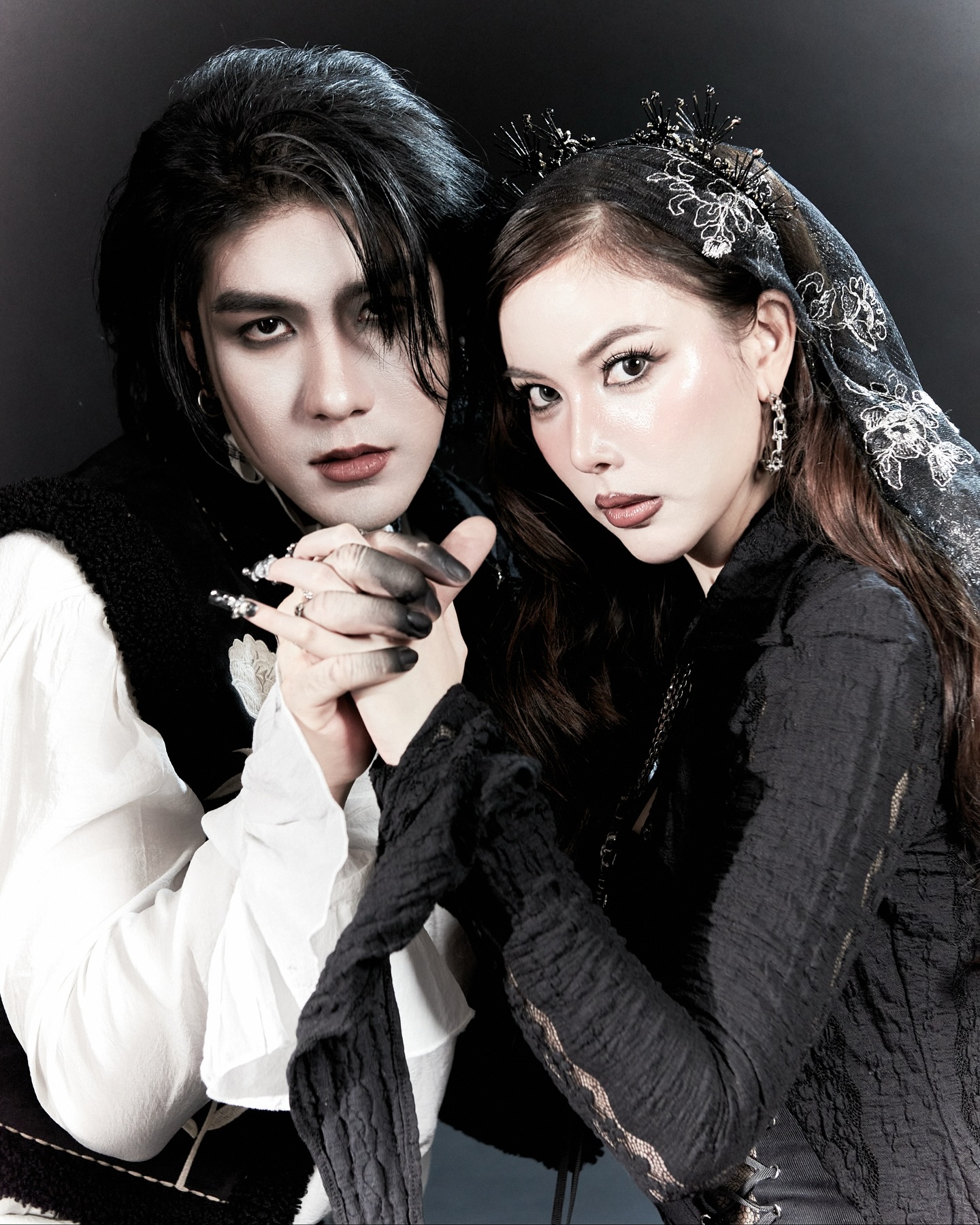 มุก - วรนิษฐ์ ถาวรวงศ์