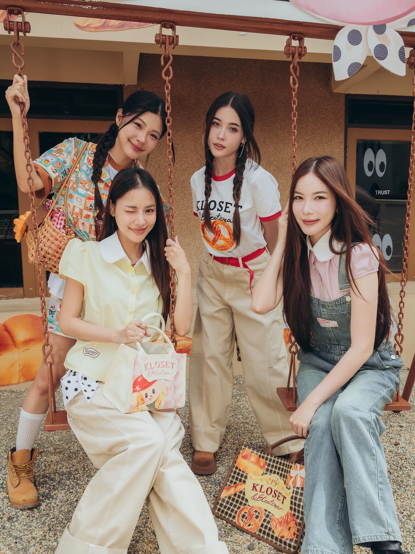 มุก - วรนิษฐ์ ถาวรวงศ์