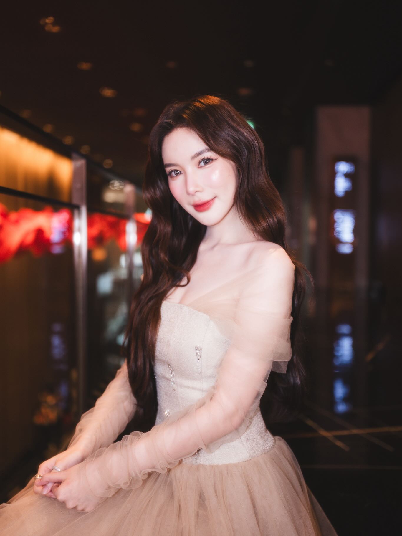มุก - วรนิษฐ์ ถาวรวงศ์