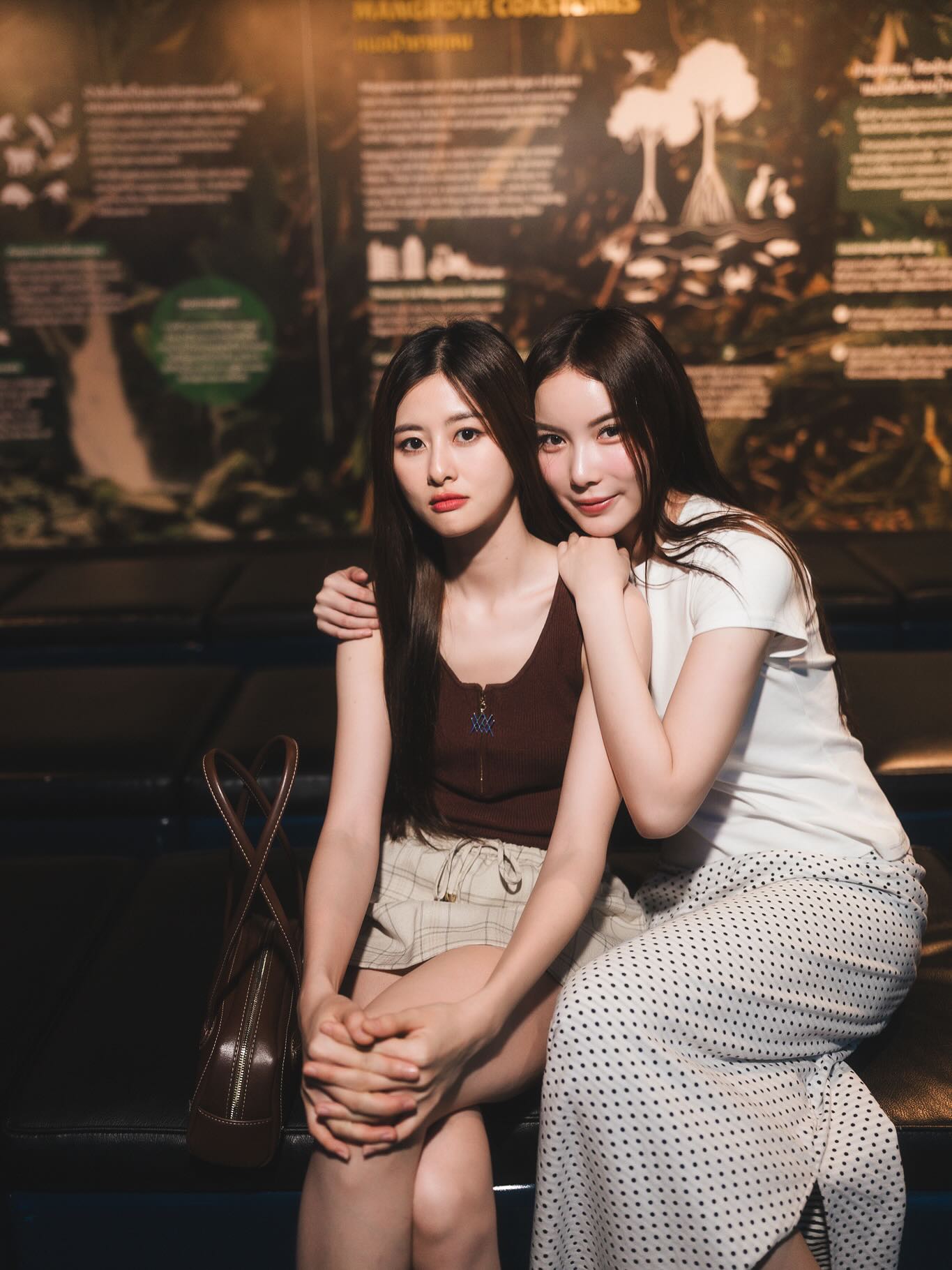 มุก - วรนิษฐ์ ถาวรวงศ์