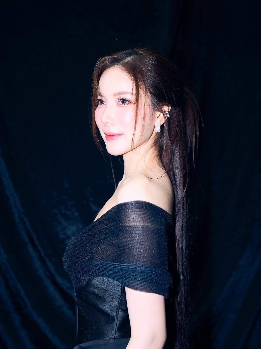 มุก - วรนิษฐ์ ถาวรวงศ์