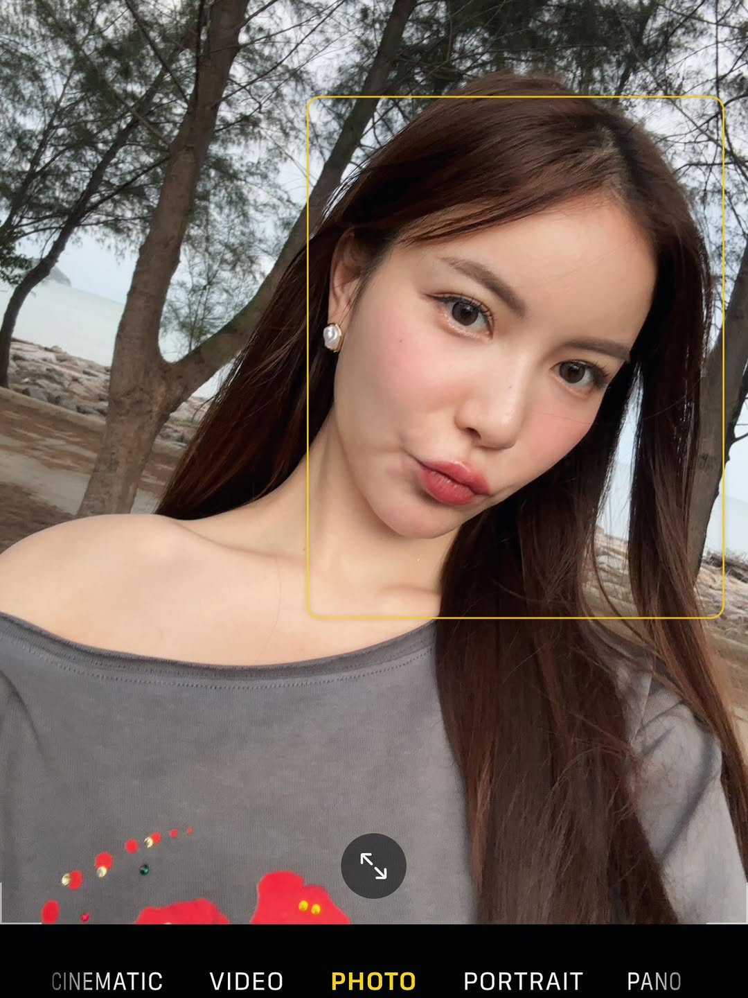 มุก - วรนิษฐ์ ถาวรวงศ์