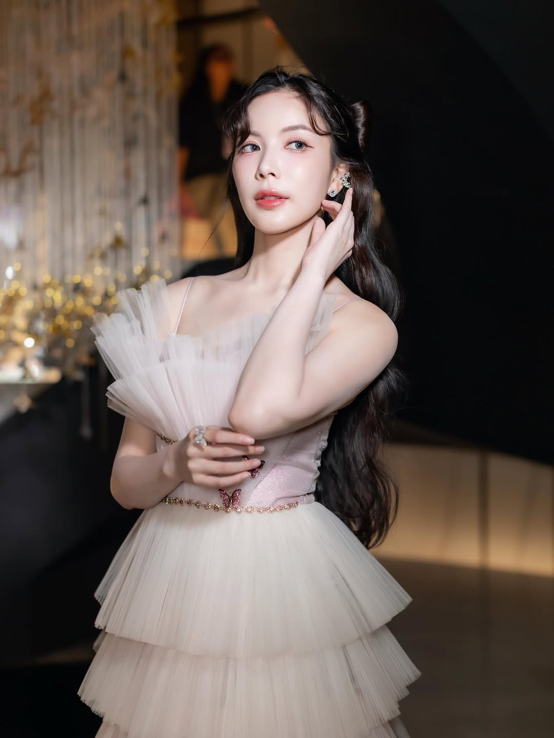 มุก - วรนิษฐ์ ถาวรวงศ์