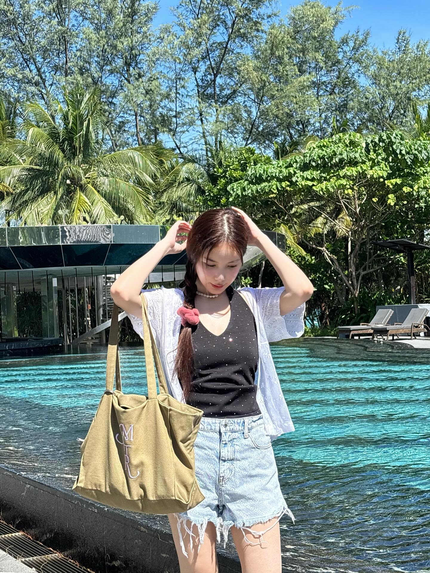 มุก - วรนิษฐ์ ถาวรวงศ์