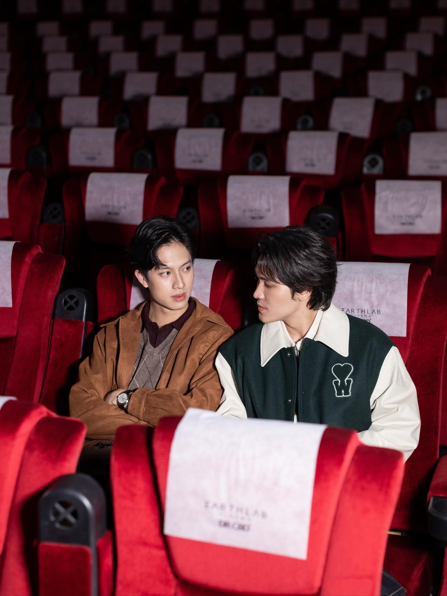 มุก - วรนิษฐ์ ถาวรวงศ์