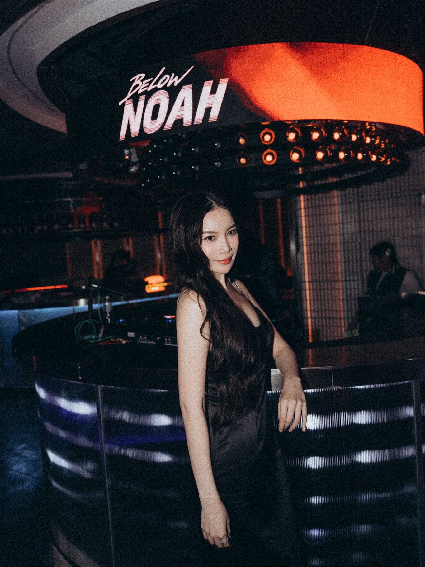 มุก - วรนิษฐ์ ถาวรวงศ์