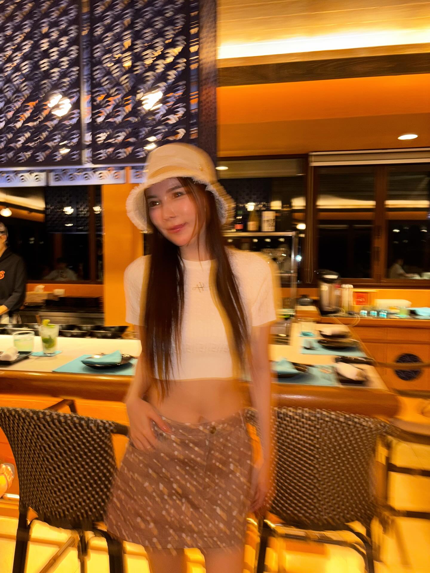 มุก - วรนิษฐ์ ถาวรวงศ์