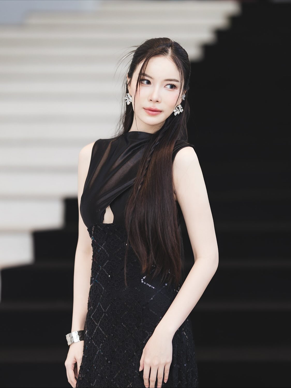 มุก - วรนิษฐ์ ถาวรวงศ์