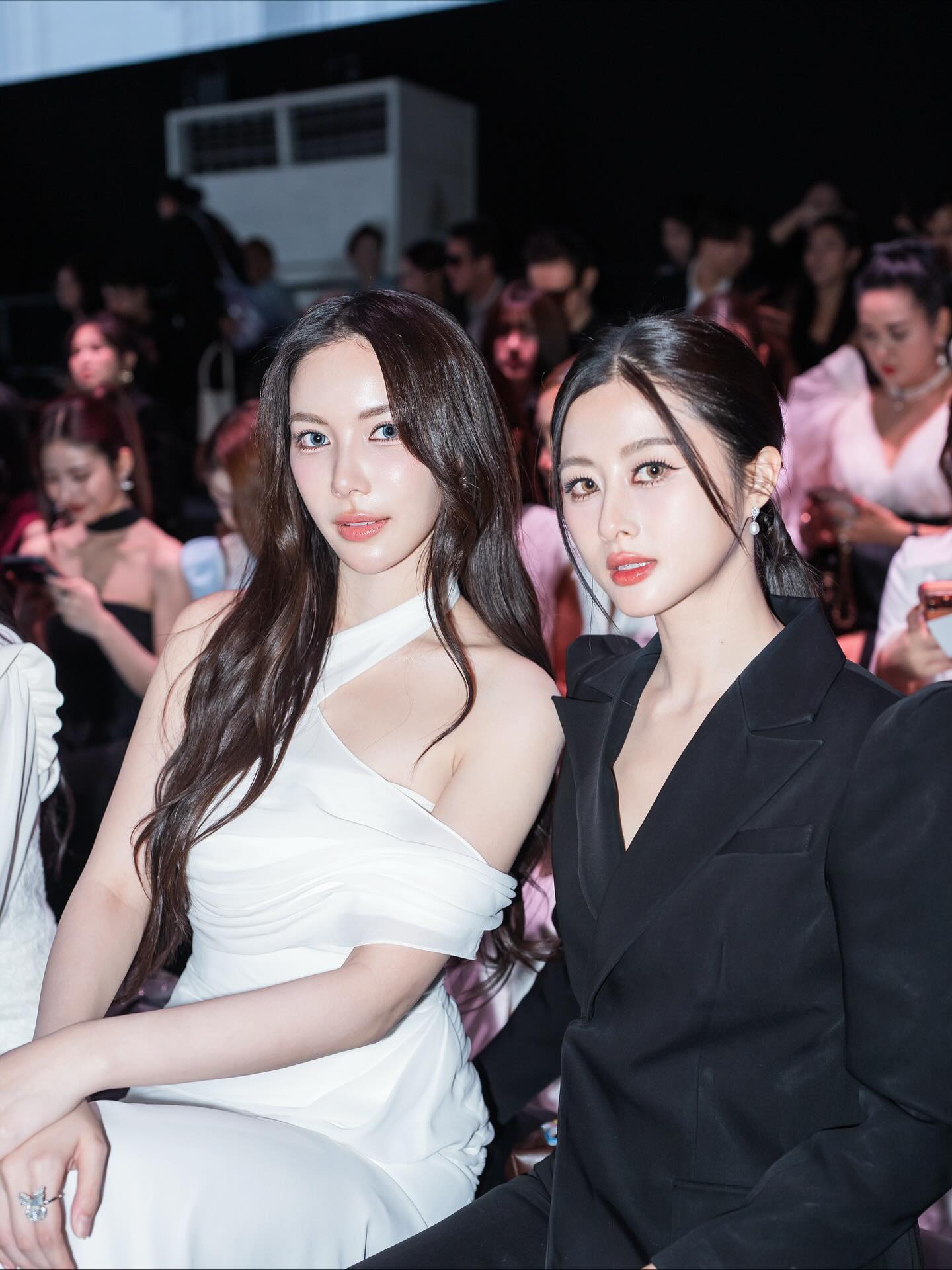 มุก - วรนิษฐ์ ถาวรวงศ์