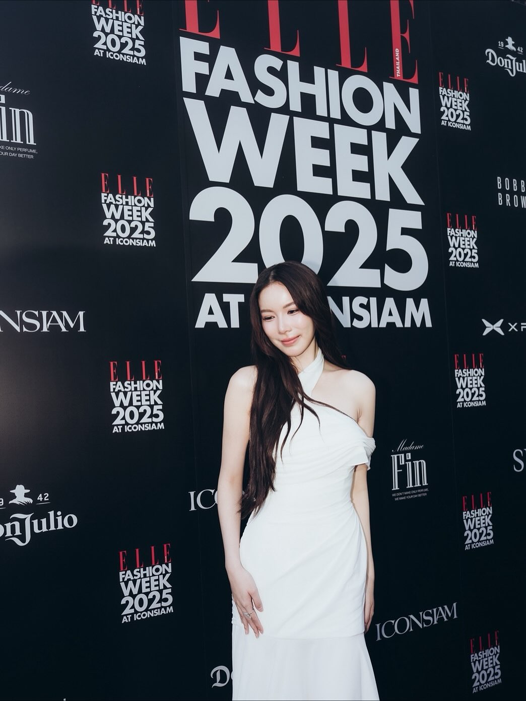 มุก - วรนิษฐ์ ถาวรวงศ์