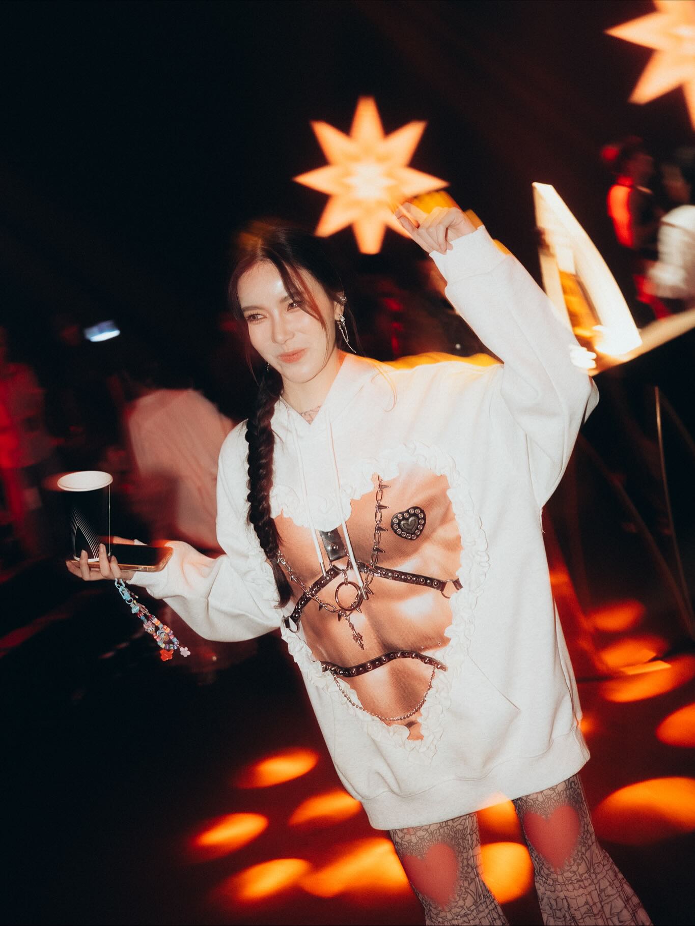 มุก - วรนิษฐ์ ถาวรวงศ์