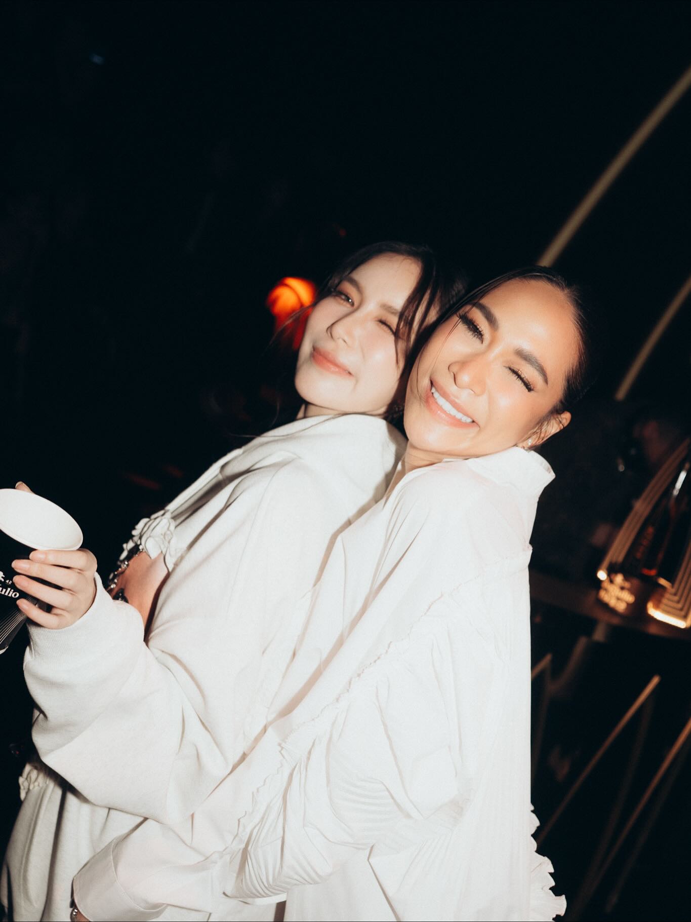 มุก - วรนิษฐ์ ถาวรวงศ์