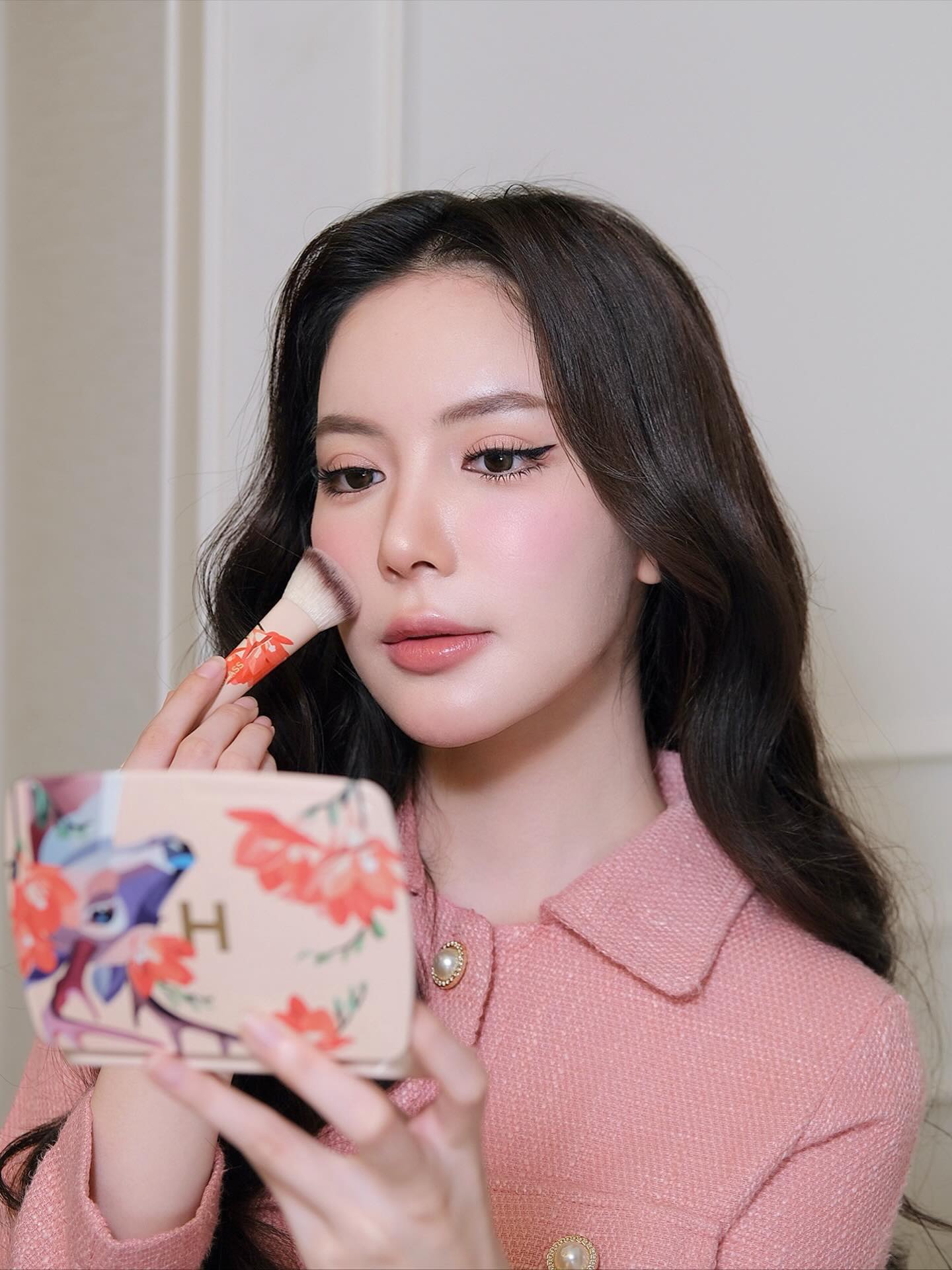 มุก - วรนิษฐ์ ถาวรวงศ์