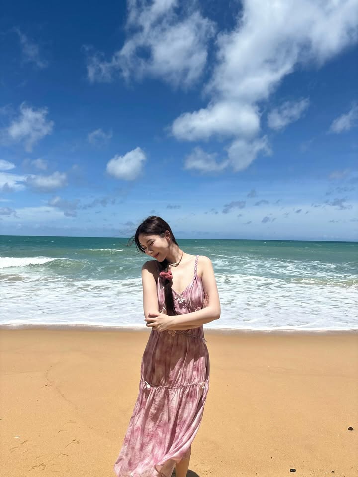 มุก - วรนิษฐ์ ถาวรวงศ์