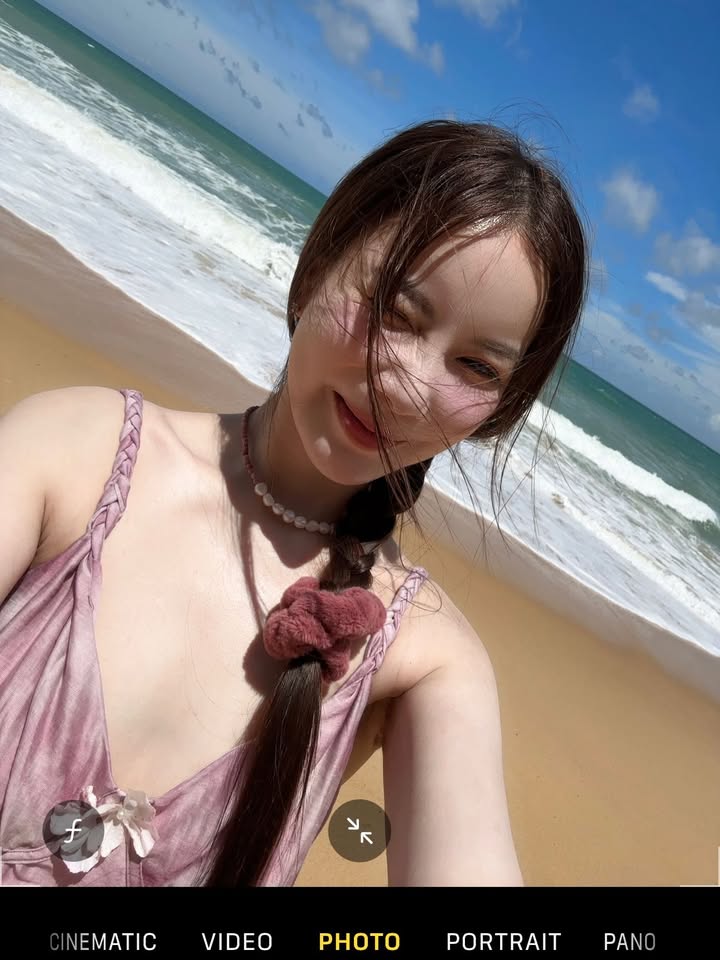 มุก - วรนิษฐ์ ถาวรวงศ์