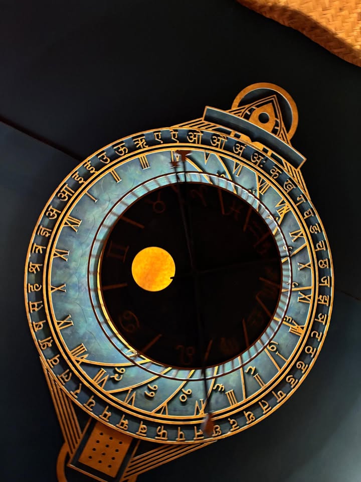 มุก - วรนิษฐ์ ถาวรวงศ์