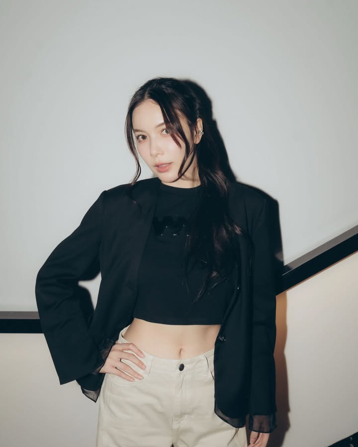 มุก - วรนิษฐ์ ถาวรวงศ์