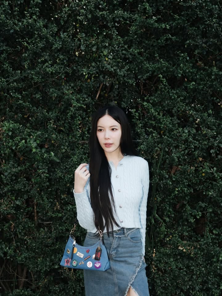 มุก - วรนิษฐ์ ถาวรวงศ์