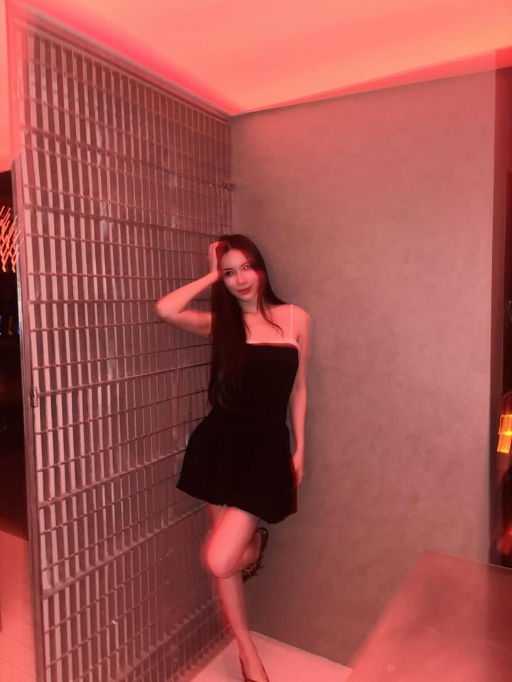 มุก - วรนิษฐ์ ถาวรวงศ์