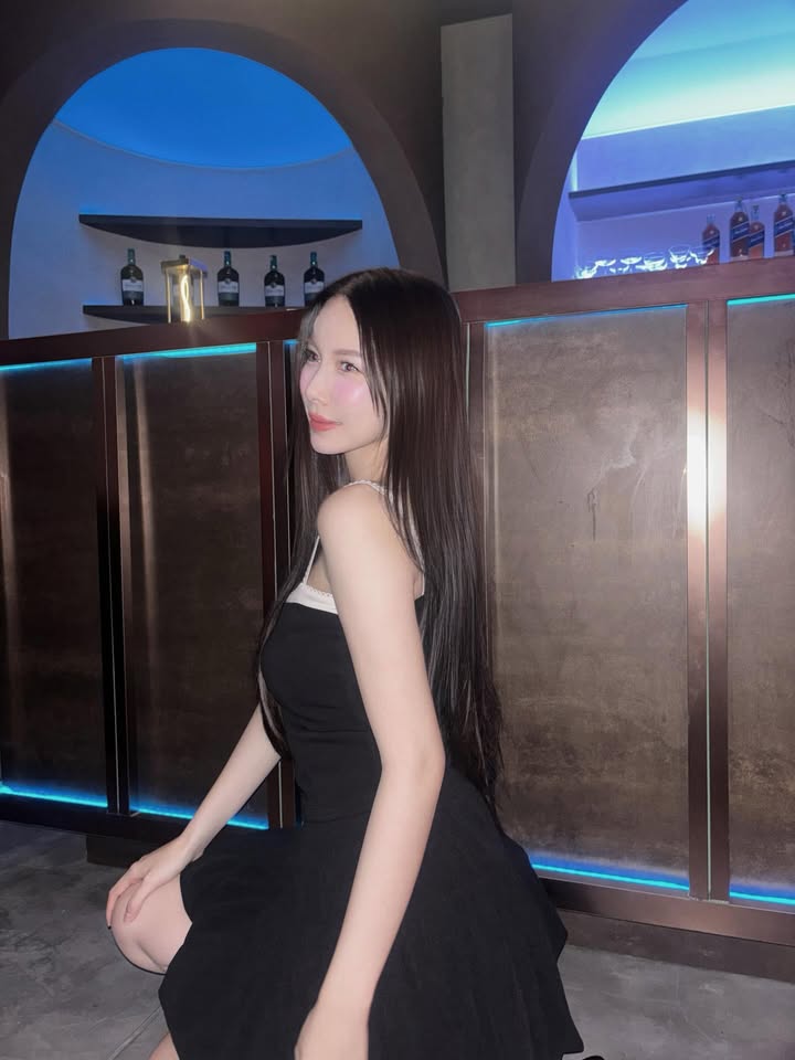 มุก - วรนิษฐ์ ถาวรวงศ์