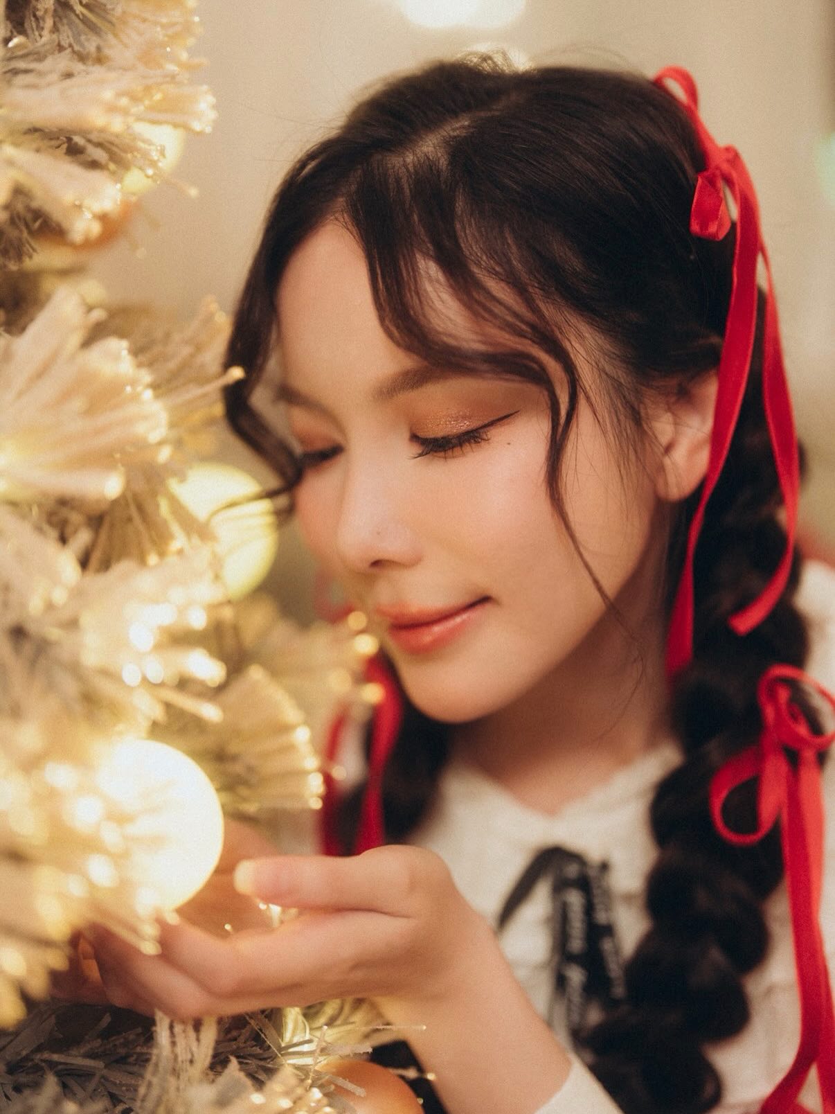 มุก - วรนิษฐ์ ถาวรวงศ์