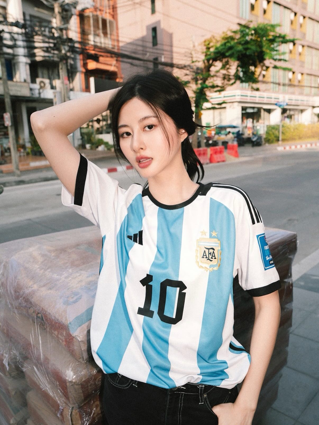 มุก - วรนิษฐ์ ถาวรวงศ์